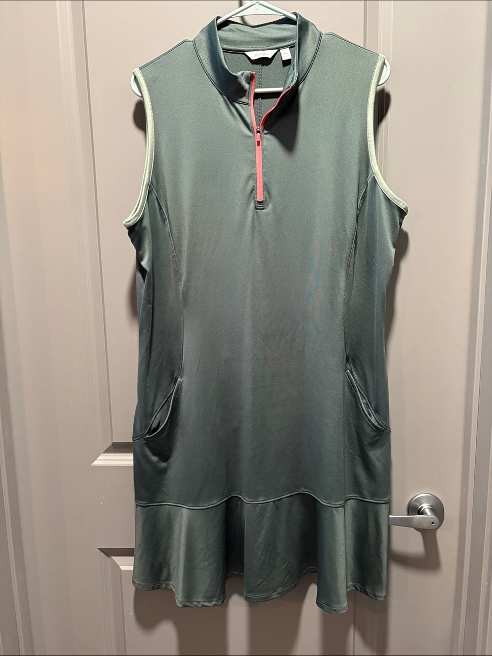 Lady Hagen Golf Dress XL Sage Green Sleeveless Quarter Zip Ruffle Hem